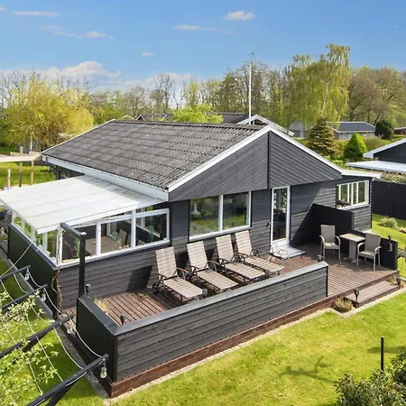 5 Person In Juelsminde-by Traum *