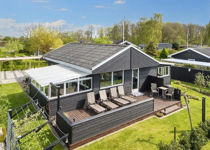 5 Person In Juelsminde-by Traum *